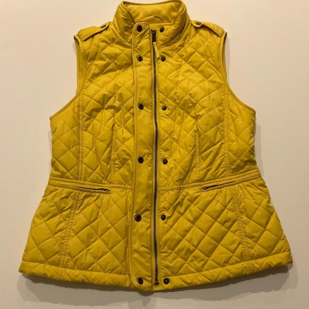 Talbots Quilted Vest Sz M Yellow Fleece Lined Outerwear Equestrian Old Money